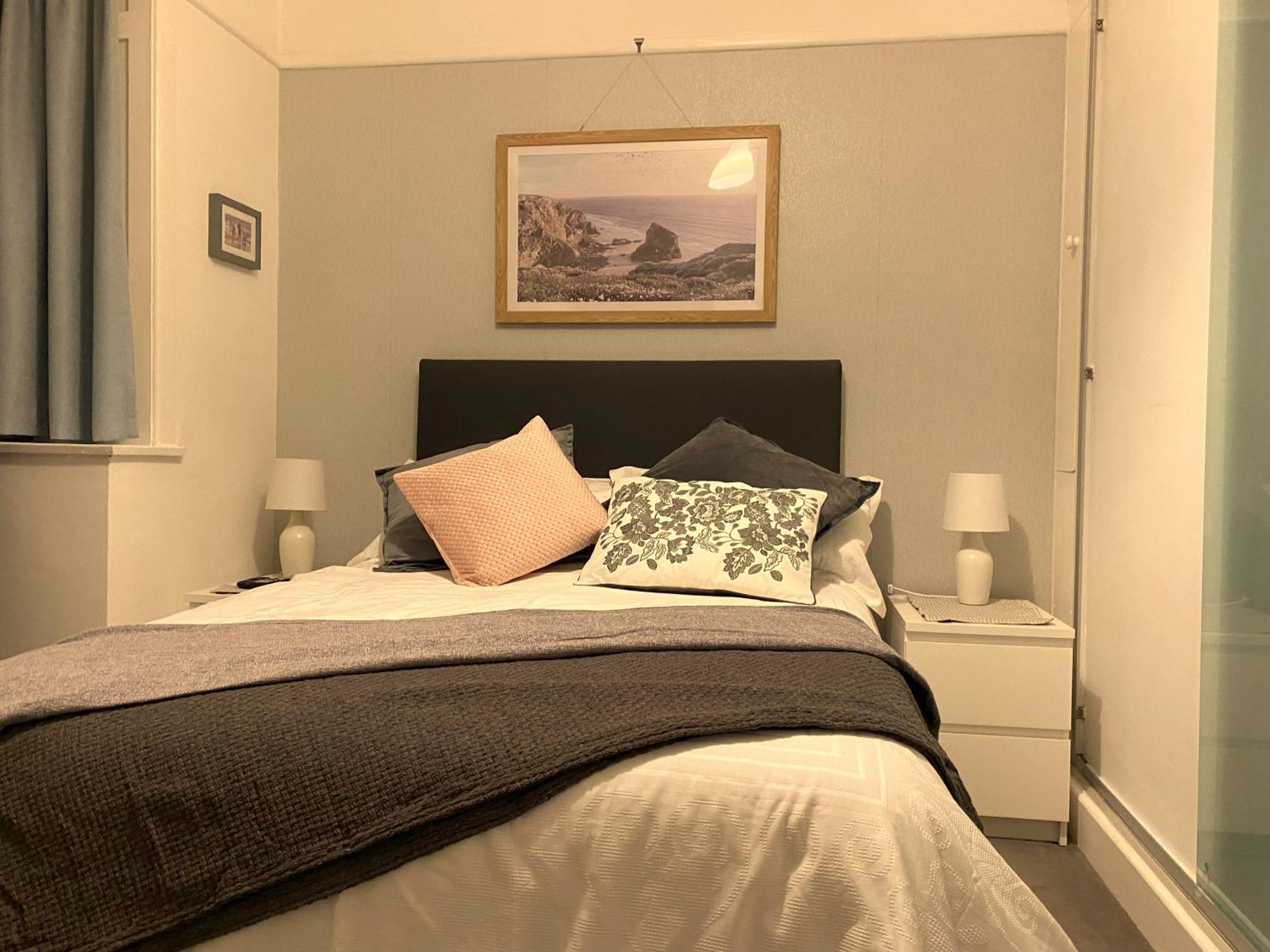 En-Suite Nook Near Forest & Sea, Great Value With Fridge, Microwave And Tv ลีมิงตัน ภายนอก รูปภาพ